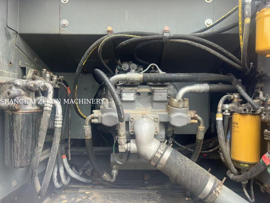 Ekskavator Hitachi ZX220-5A 2020 6541 jam Tinggi Gali Maksimum 630 mm Kedalaman Gali Maksimum 670 mm Untuk Pekerjaan Berat