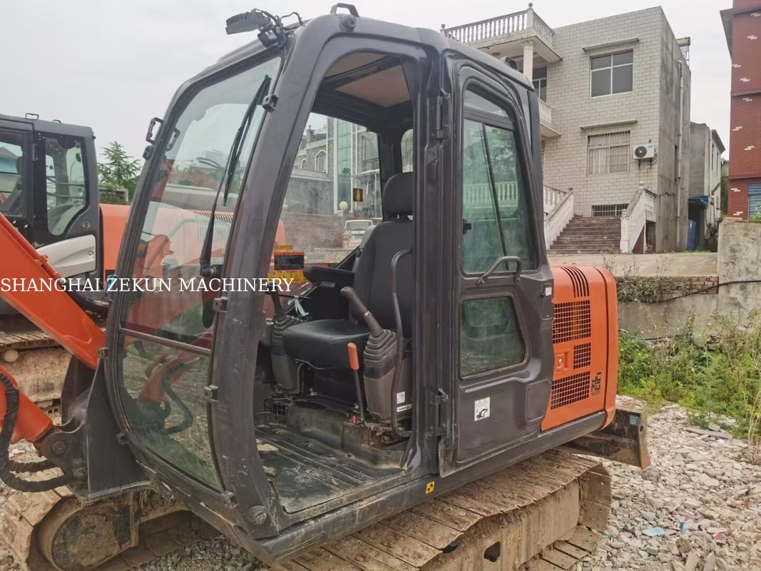 2023 Hitachi ZX60C-6A Excavator 2785 jam Operasi Berat 5 Memenuhi Standar Emisi Tier 3 / Stage III