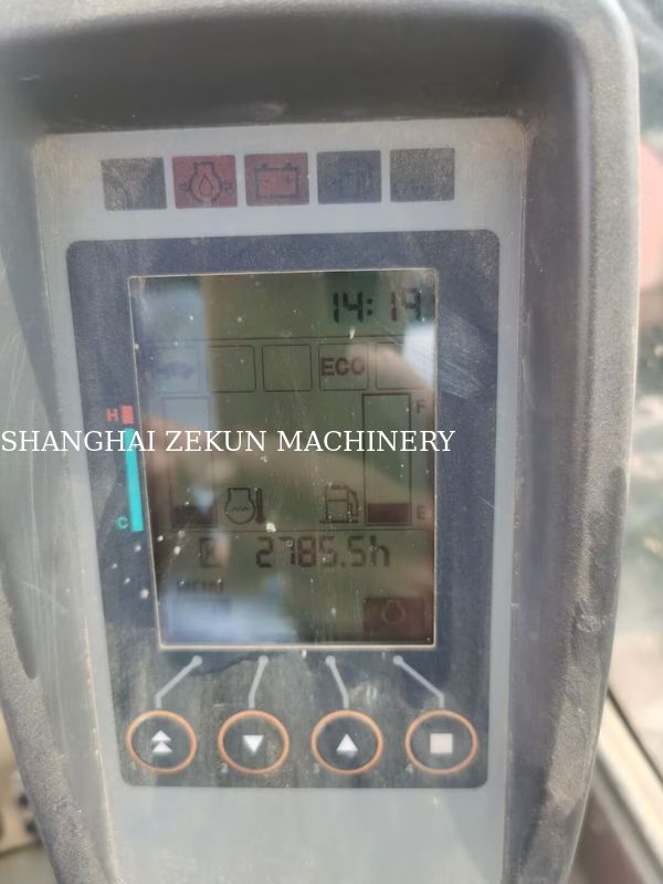 2023 Hitachi ZX60C-6A Excavator 2785 jam Operasi Berat 5 Memenuhi Standar Emisi Tier 3 / Stage III