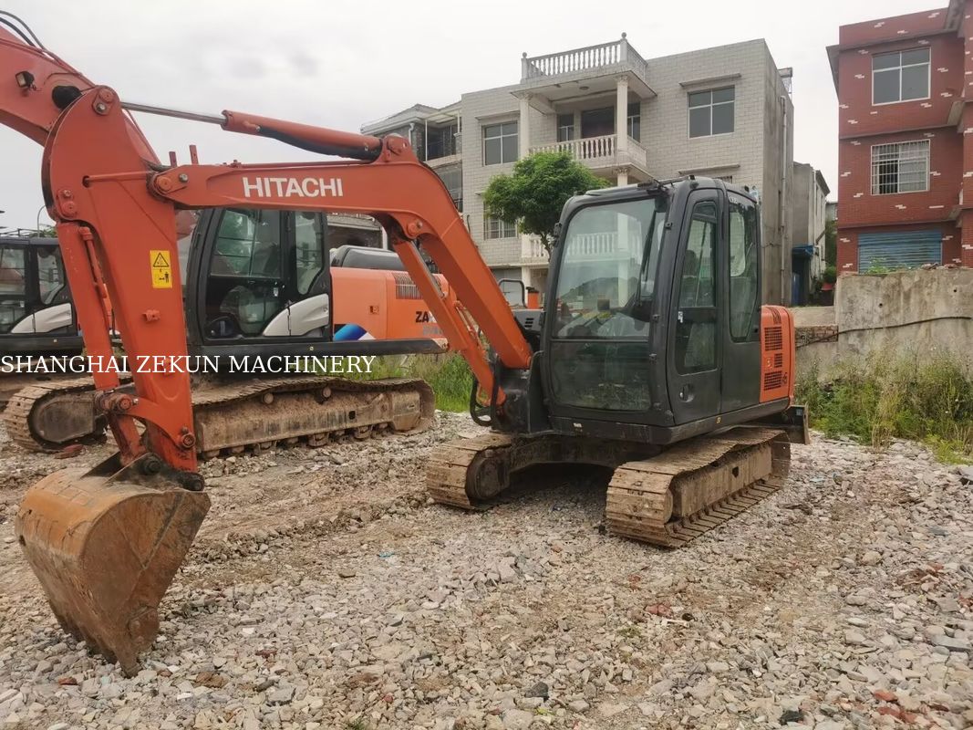 2023 Hitachi ZX60C-6A Excavator 2785 jam Operasi Berat 5 Memenuhi Standar Emisi Tier 3 / Stage III