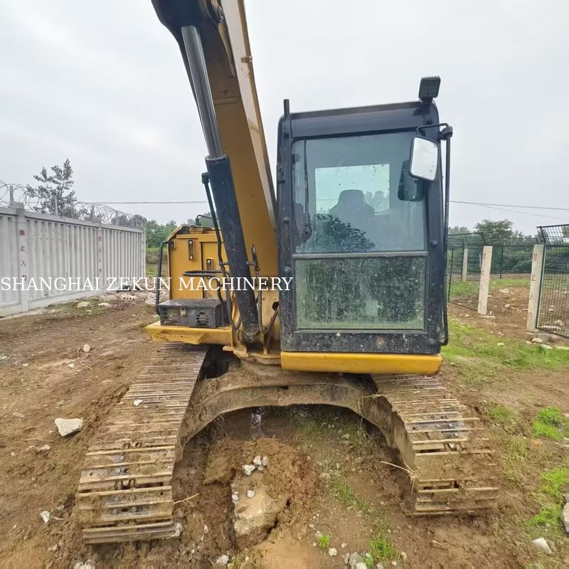 Ekskavator CAT 307E2 2017 12544 jam Tinggi Pembuangan Maks 070 mm Tekanan Hidrolik 28 MPa