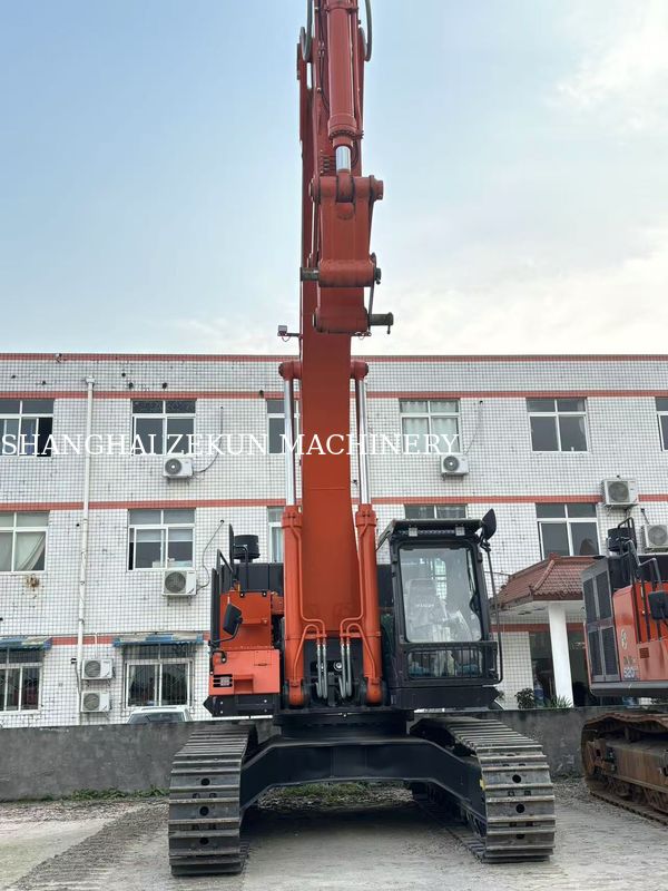 2024 Hitachi ZX520LCH Excavator Jangkauan Maksimum pada Permukaan Tanah 12 Pemindahan 15.68 L untuk Proyek Berikutnya