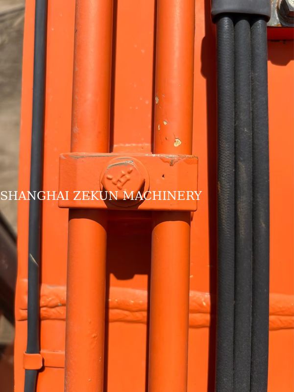 Ekskavator Hitachi ZX120-6 14165 jam untuk Kebutuhan Bisnis Kapasitas Tangki Bahan Bakar 240 L Tekanan Hidrolik 34.3 MPa