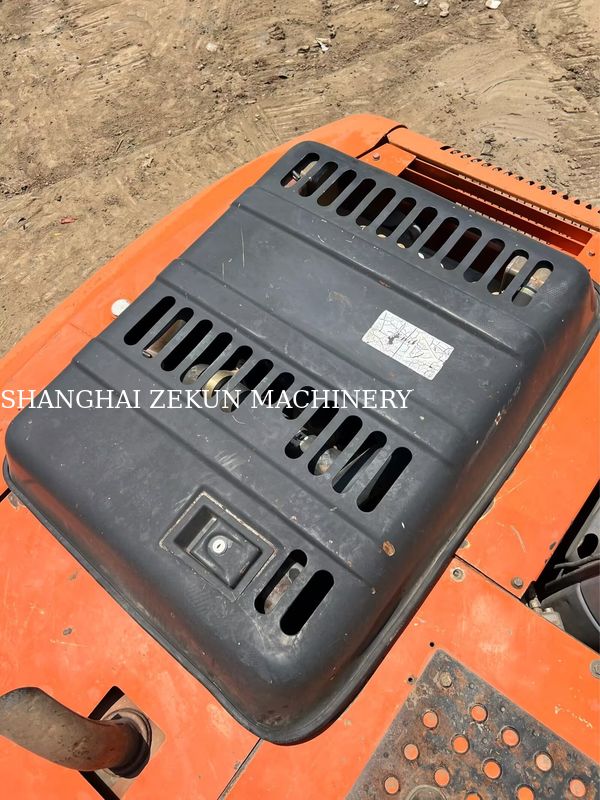 Ekskavator Hitachi ZX120-6 14165 jam untuk Kebutuhan Bisnis Kapasitas Tangki Bahan Bakar 240 L Tekanan Hidrolik 34.3 MPa
