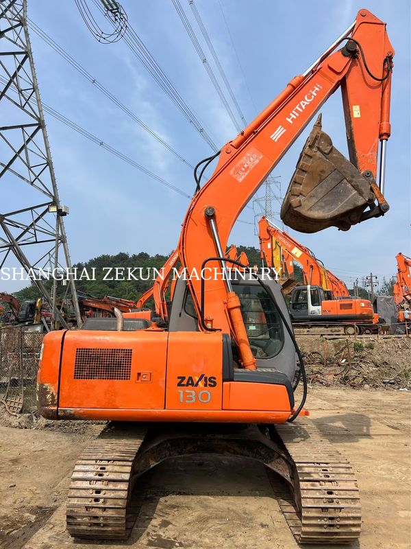 Digunakan Hitachi ZX130-6 Excavator Dengan 11053hrs 4.6m Boom Panjang 34.3 MPa Tekanan hidraulik