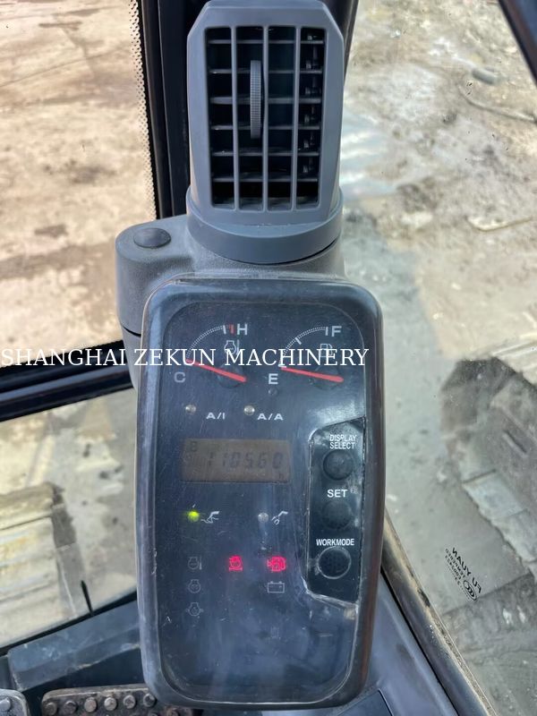 Ekskavator Hitachi ZX200-3G 11056 jam Kecepatan Perjalanan 3.5 / 5.5 km/jam