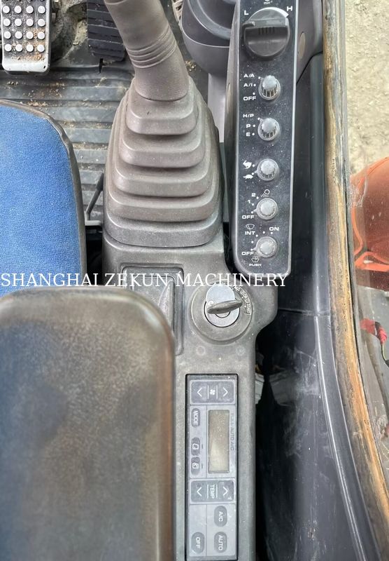 Hitachi ZX200-3G Excavator 10658hrs Panjang lengan 2,94 m Tinggi penggalian maksimum 620 mm
