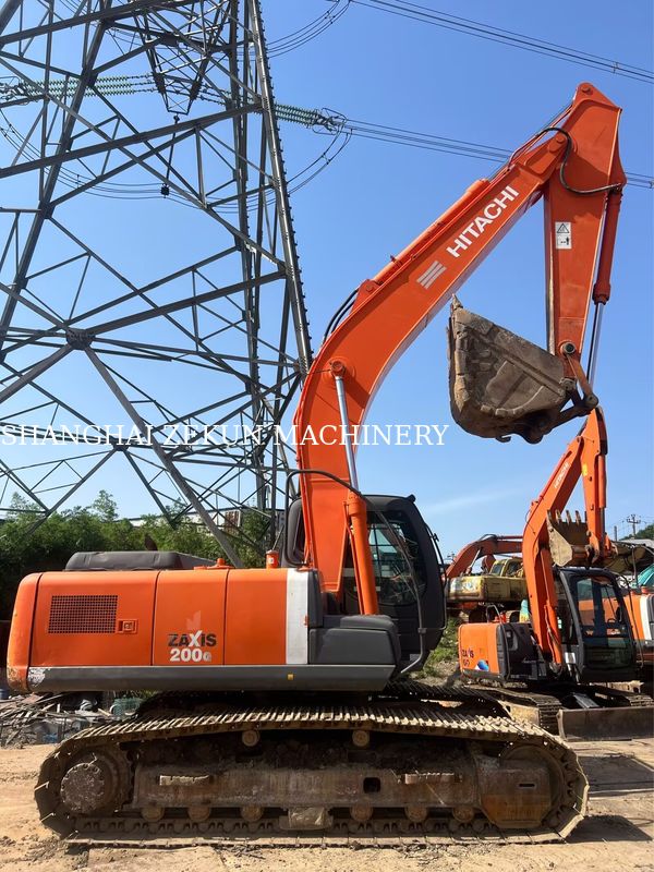 Hitachi ZX200-3G Excavator 12081hrs Kecepatan perjalanan 3.5 / 5.5 Km/h Cab Fitur Multifunction Display