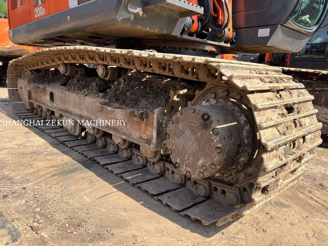 Hitachi ZX200-3G Excavator 12081hrs Kecepatan perjalanan 3.5 / 5.5 Km/h Cab Fitur Multifunction Display